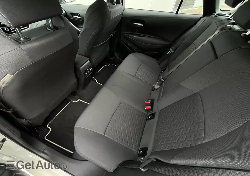 TOYOTA Corolla 1.8 Hybrid Comfort