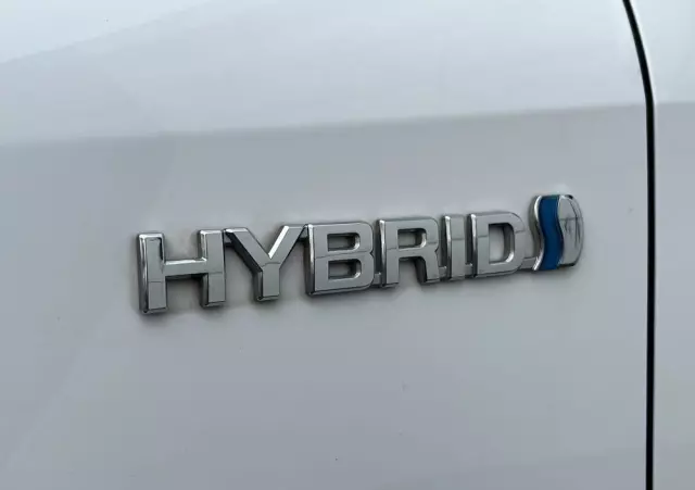 TOYOTA Corolla 1.8 Hybrid Comfort