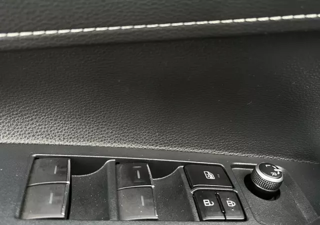 TOYOTA Corolla 1.8 Hybrid Comfort