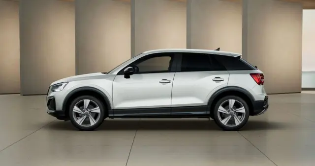 AUDI Q2 