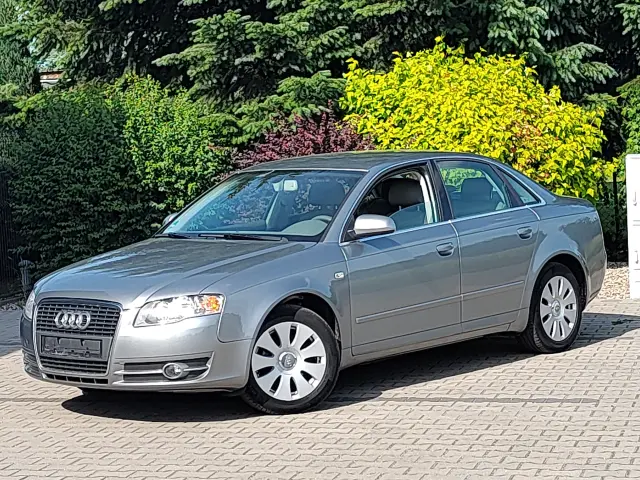 AUDI A4 A4