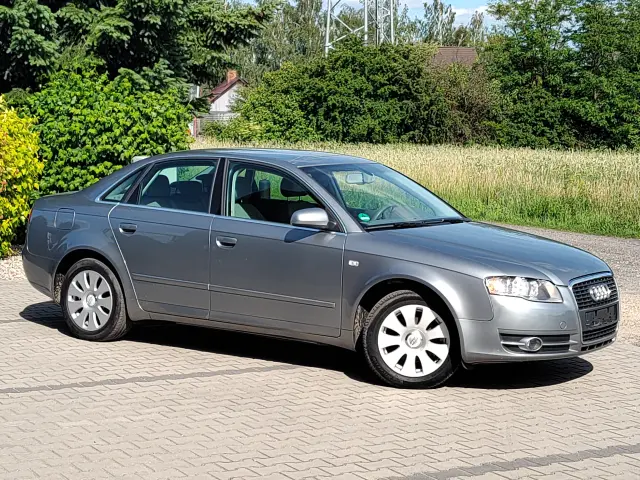 AUDI A4 A4
