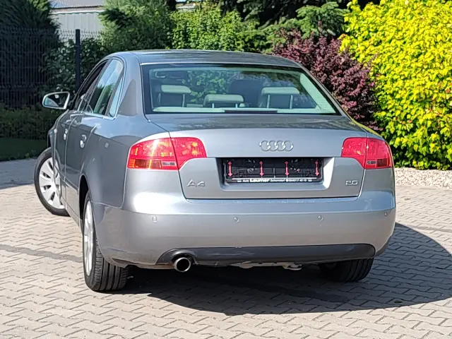 AUDI A4 A4