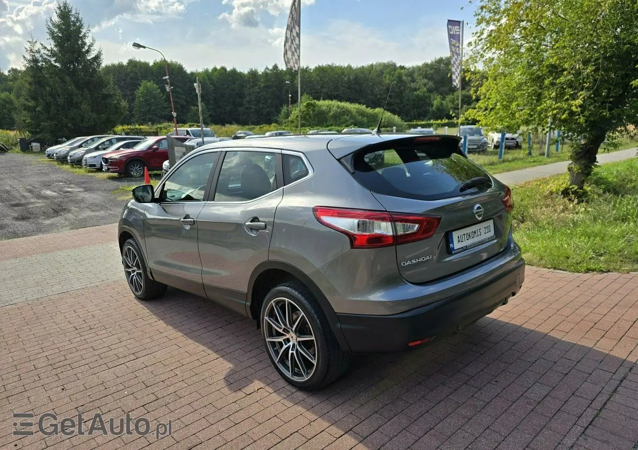 NISSAN Qashqai 1.6 DIG-T Tekna