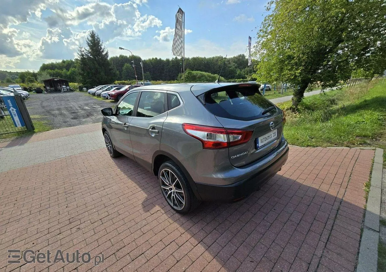 NISSAN Qashqai 1.6 DIG-T Tekna