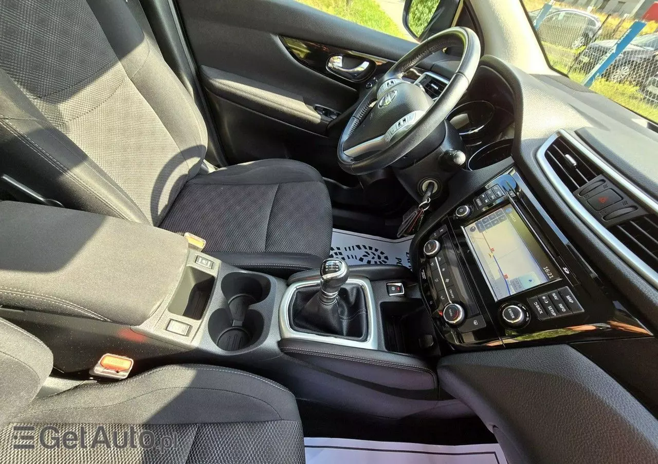 NISSAN Qashqai 1.6 DIG-T Tekna