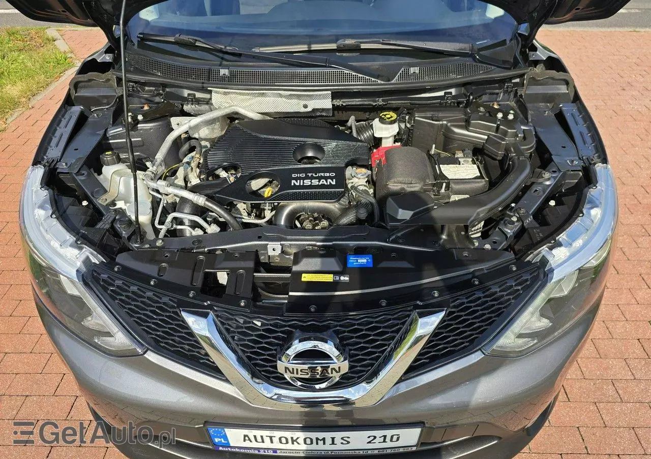 NISSAN Qashqai 1.6 DIG-T Tekna