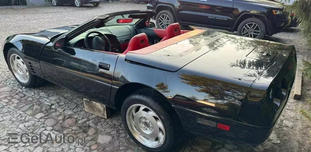 CHEVROLET Corvette 