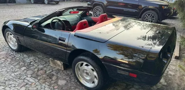 CHEVROLET Corvette 