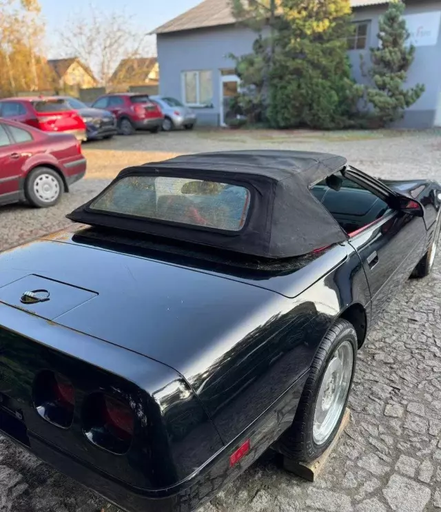 CHEVROLET Corvette 