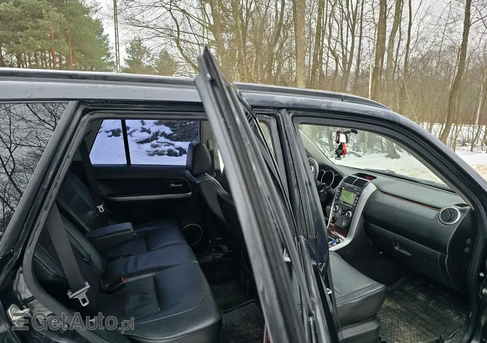 SUZUKI Grand Vitara 1.9 DDiS De Luxe