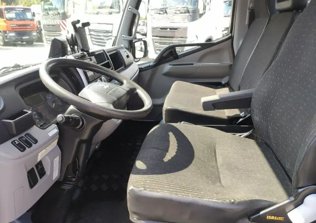 MITSUBISHI Canter Fuso 9C18 3.0/180KM Automat, HDS FASSI F30 Wywrotka 3-str 