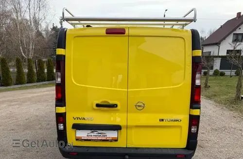 OPEL Vivaro 