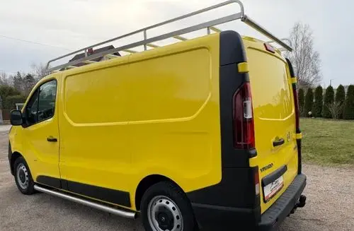 OPEL Vivaro 