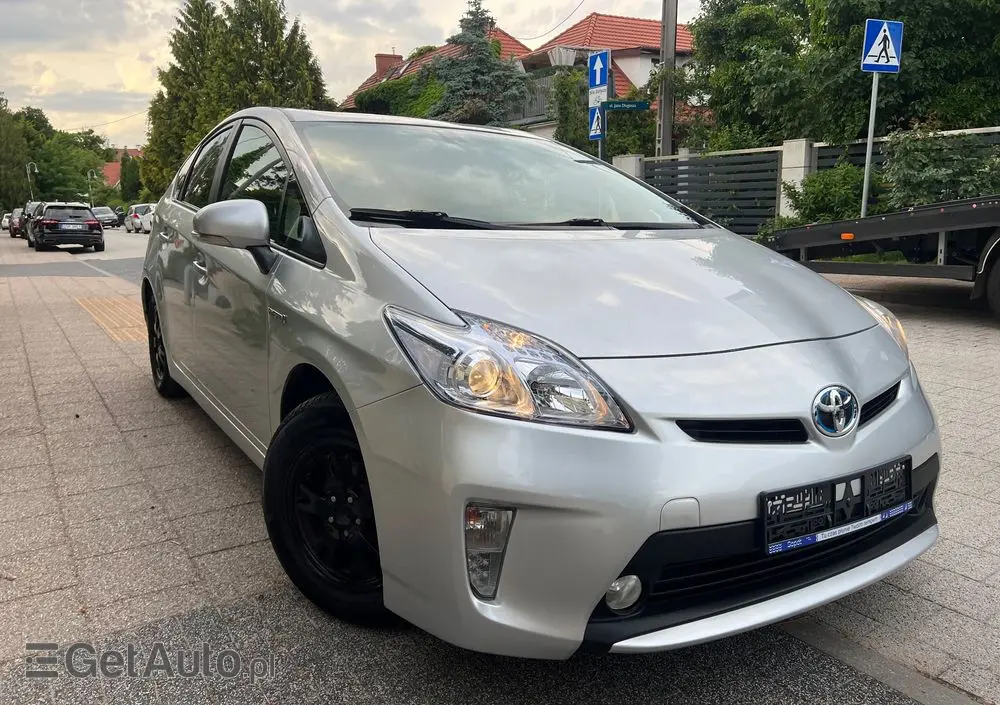 TOYOTA Prius 1.8 Hybrid Premium