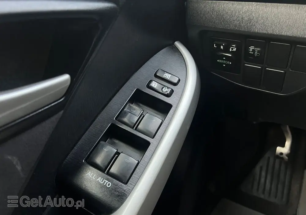 TOYOTA Prius 1.8 Hybrid Premium