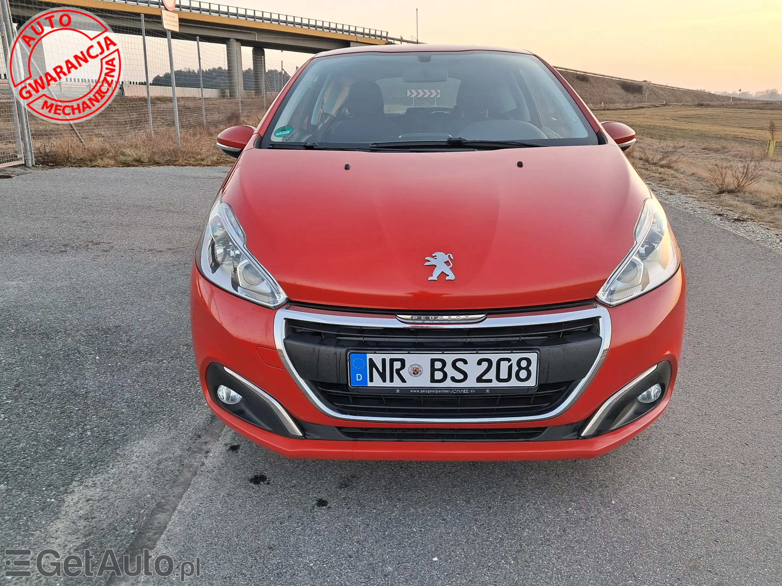 PEUGEOT 208 Allure