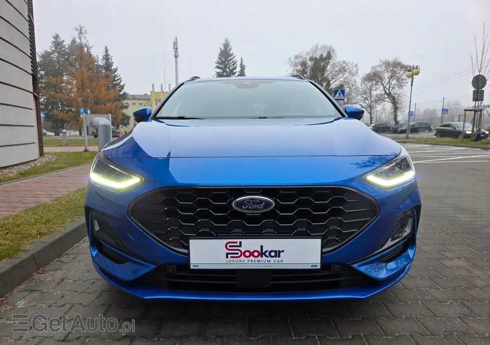 FORD Focus 1.0 EcoBoost mHEV ST-Line X