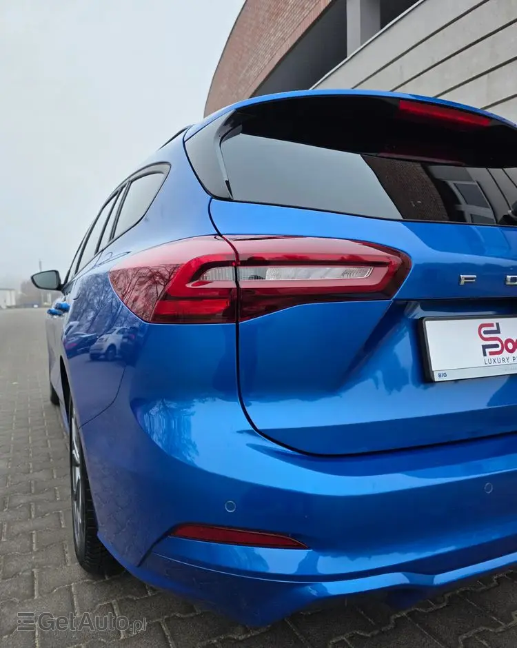 FORD Focus 1.0 EcoBoost mHEV ST-Line X