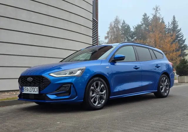 FORD Focus 1.0 EcoBoost mHEV ST-Line X