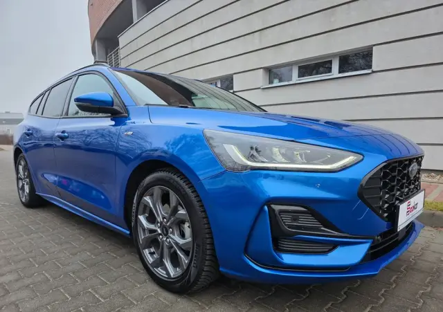 FORD Focus 1.0 EcoBoost mHEV ST-Line X
