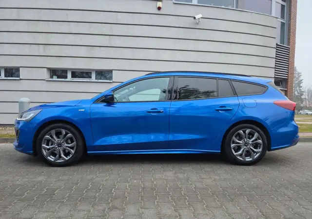 FORD Focus 1.0 EcoBoost mHEV ST-Line X