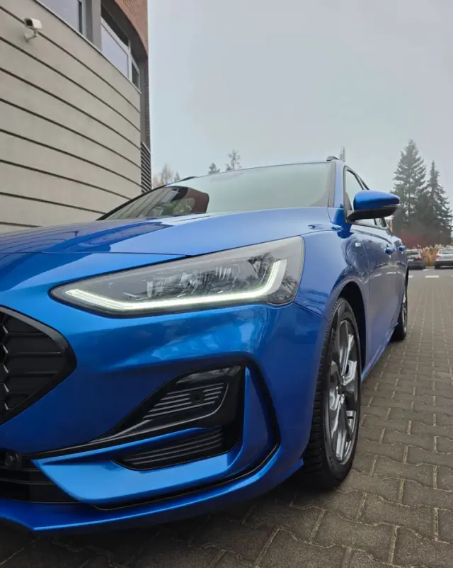 FORD Focus 1.0 EcoBoost mHEV ST-Line X
