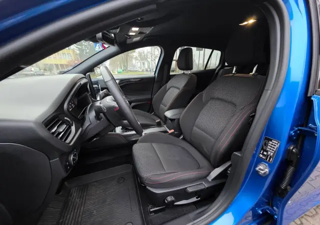 FORD Focus 1.0 EcoBoost mHEV ST-Line X
