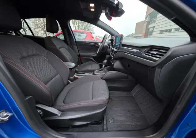 FORD Focus 1.0 EcoBoost mHEV ST-Line X