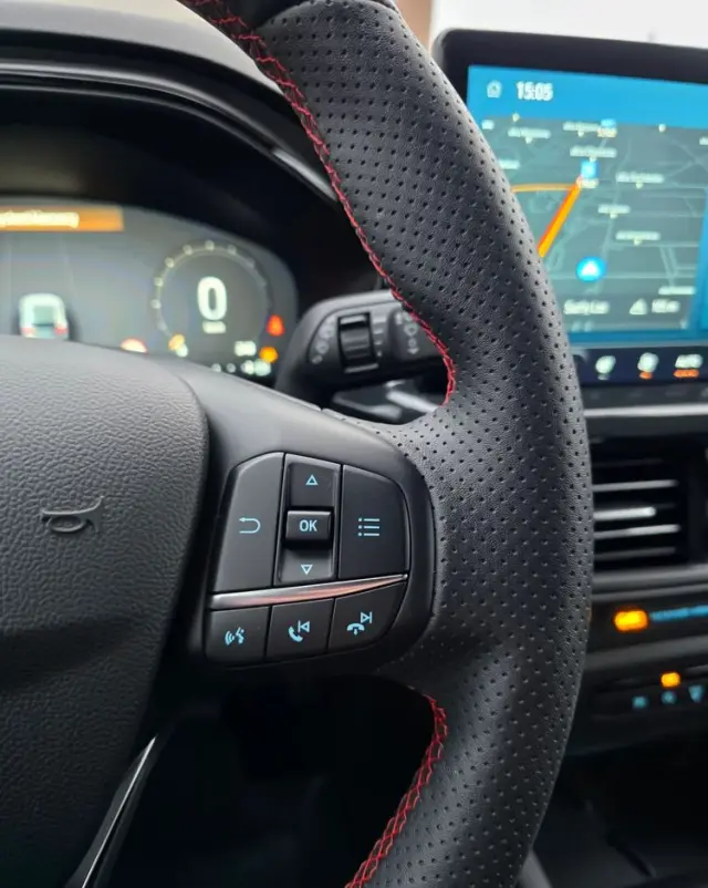 FORD Focus 1.0 EcoBoost mHEV ST-Line X