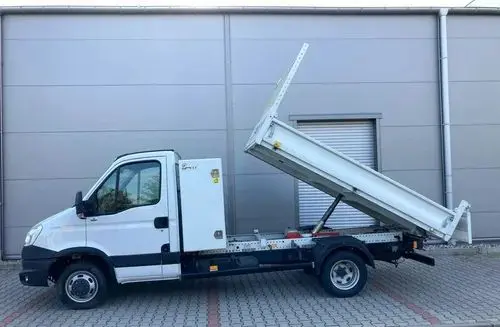 IVECO 35 Daily 