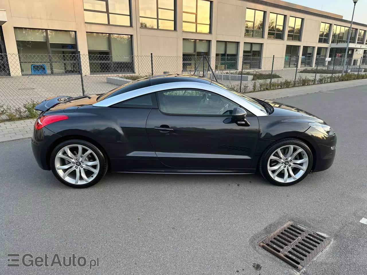 PEUGEOT RCZ Coupe