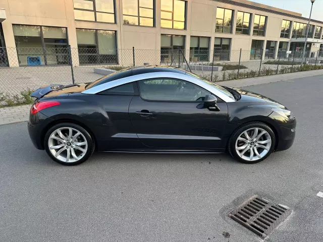 PEUGEOT RCZ Coupe