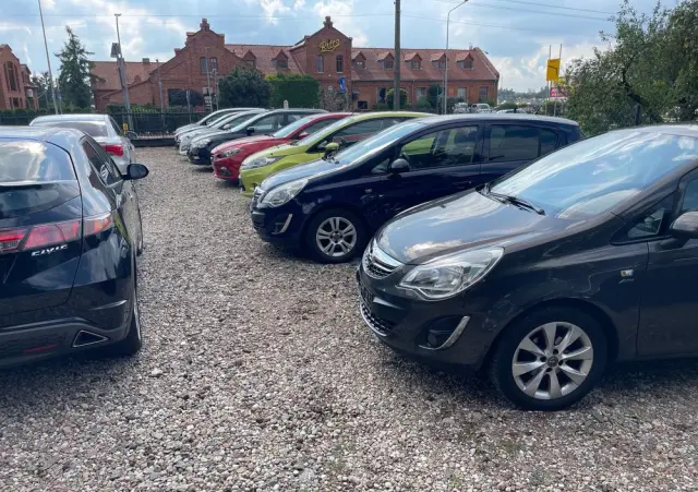 OPEL Corsa 1.2 16V Cosmo