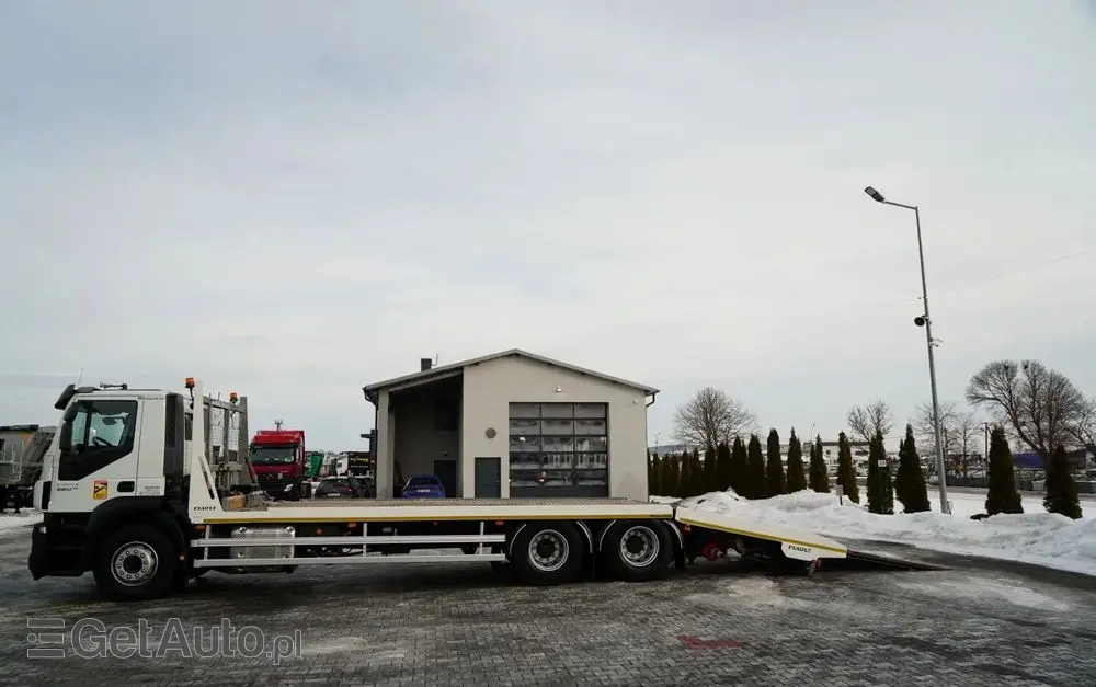 IVECO STRALIS 360 / 6X2 /  LAWETA / PLATFORMA 9,3 M / NAJAZDY HYDRAULICZNE / WYCIĄGARKA / OŚ PODONOSZONA  / EURO 6 