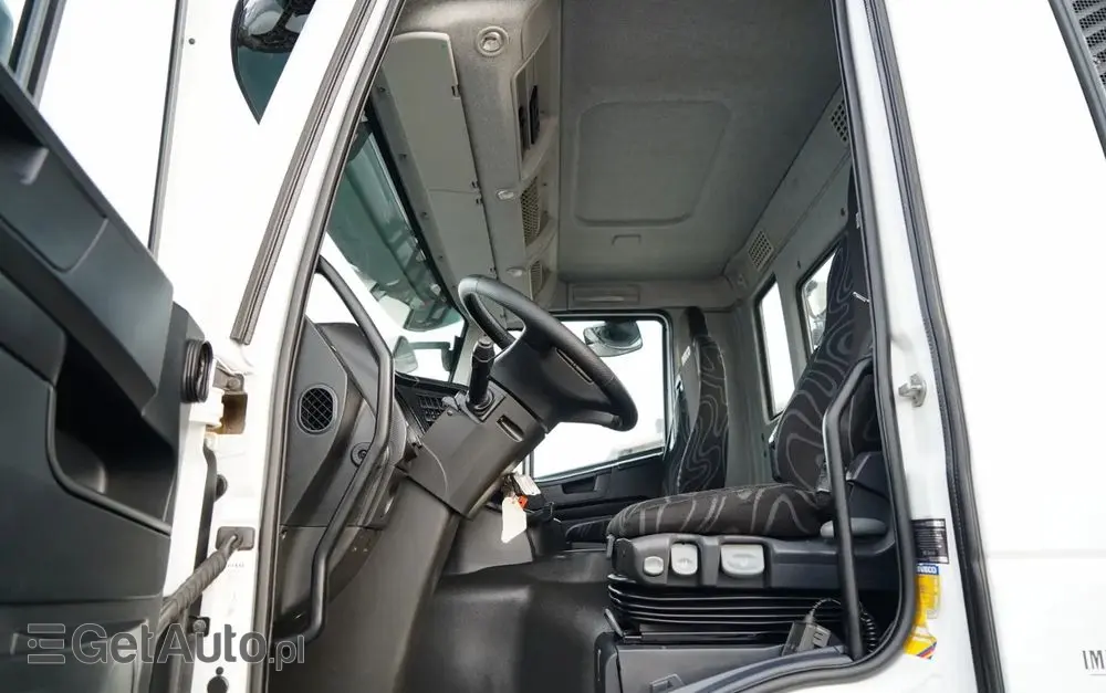 IVECO STRALIS 360 / 6X2 /  LAWETA / PLATFORMA 9,3 M / NAJAZDY HYDRAULICZNE / WYCIĄGARKA / OŚ PODONOSZONA  / EURO 6 