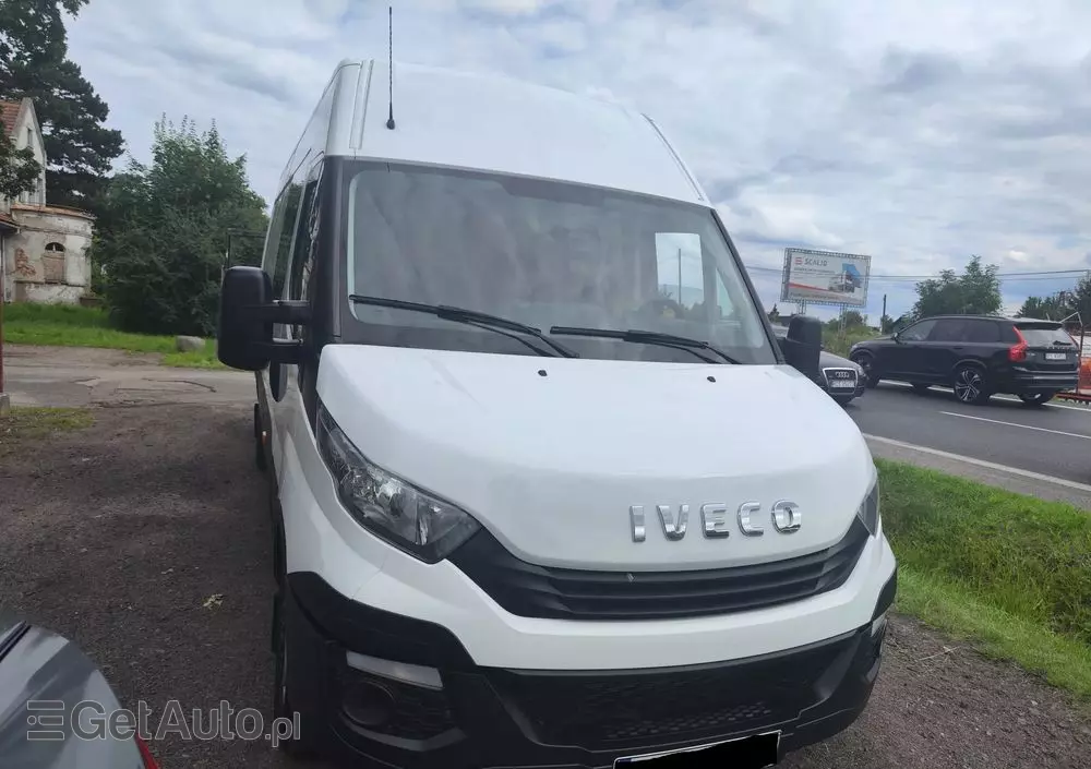 IVECO Daily 35S14 maxi brygadówka 7 osób 