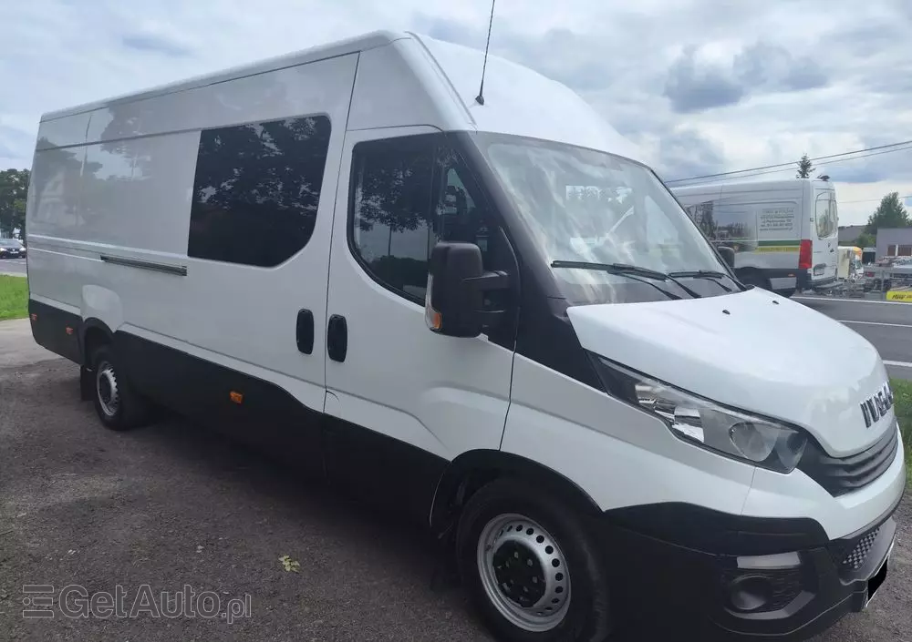 IVECO Daily 35S14 maxi brygadówka 7 osób 