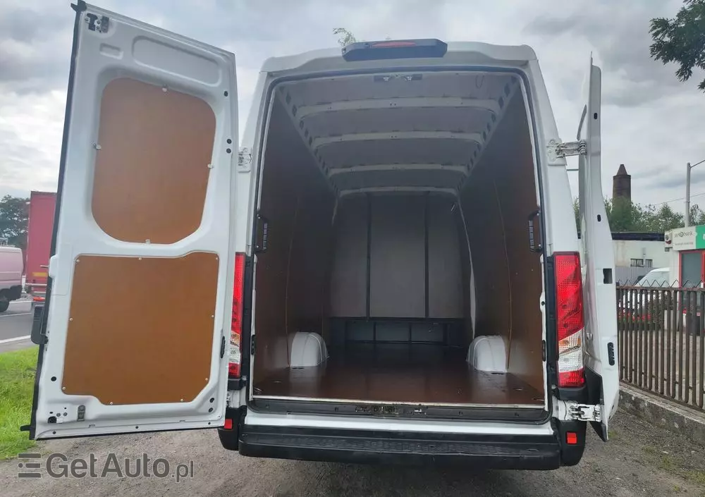 IVECO Daily 35S14 maxi brygadówka 7 osób 