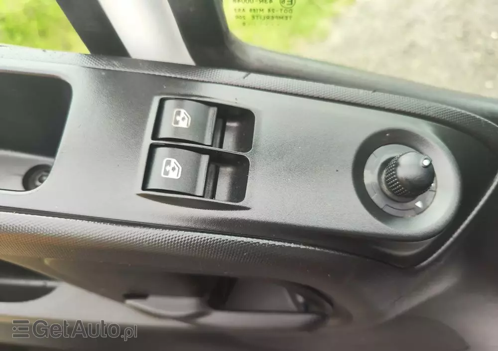 IVECO Daily 35S14 maxi brygadówka 7 osób 