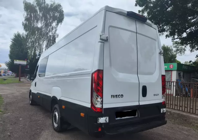 IVECO Daily 35S14 maxi brygadówka 7 osób 