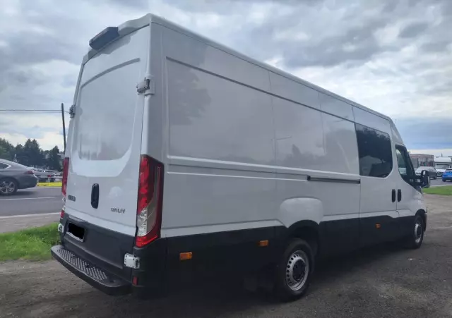 IVECO Daily 35S14 maxi brygadówka 7 osób 