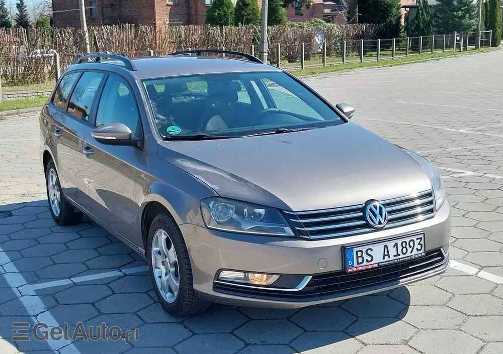 VOLKSWAGEN Passat 1.4 TSI Comfortline
