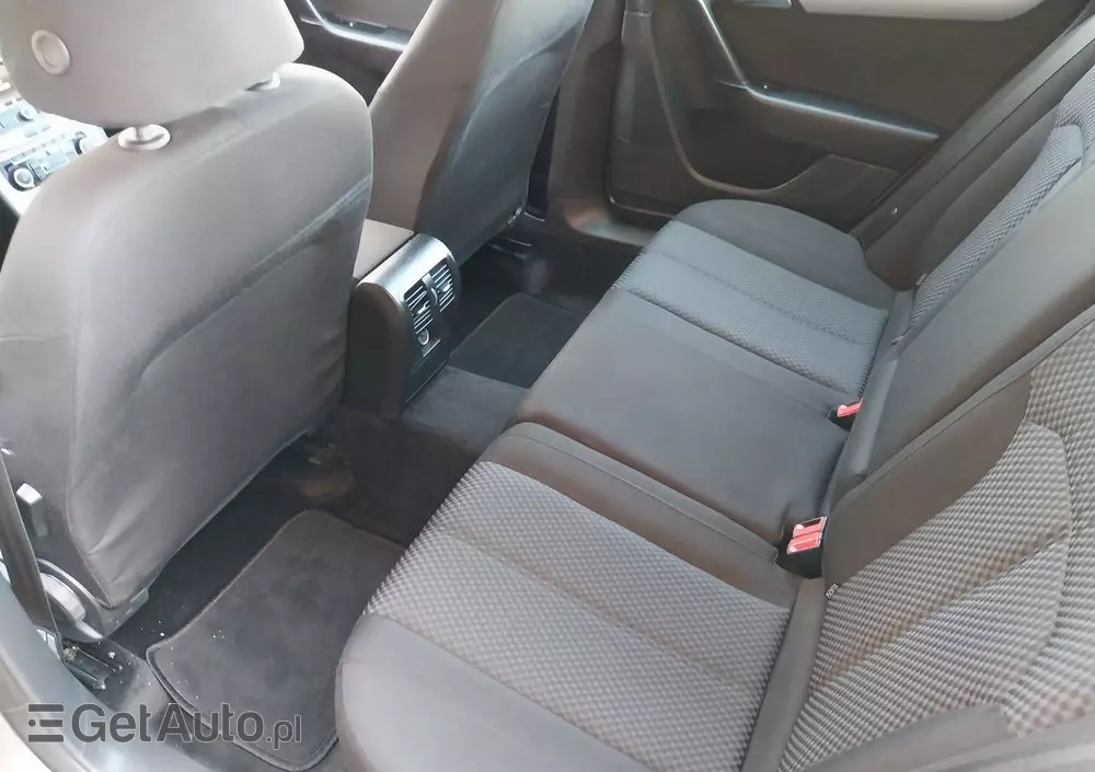 VOLKSWAGEN Passat 1.4 TSI Comfortline
