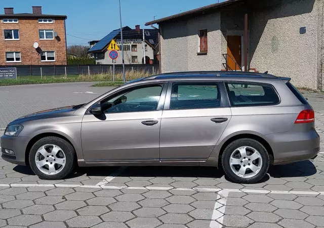 VOLKSWAGEN Passat 1.4 TSI Comfortline