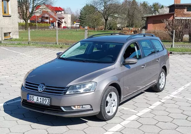 VOLKSWAGEN Passat 1.4 TSI Comfortline