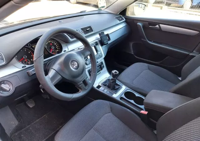 VOLKSWAGEN Passat 1.4 TSI Comfortline