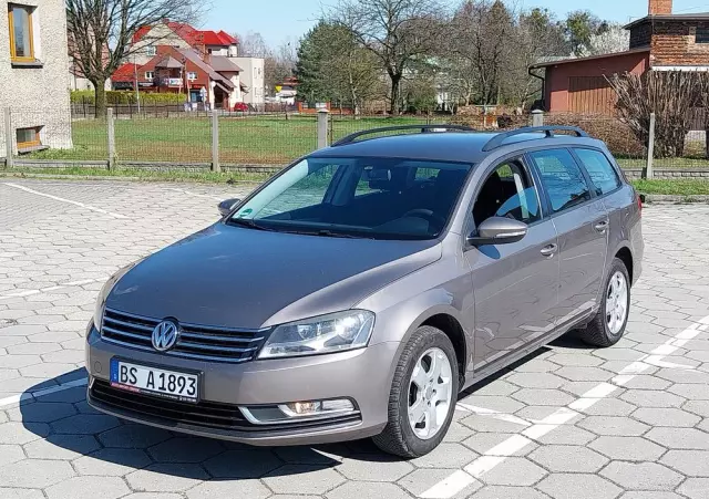 VOLKSWAGEN Passat 1.4 TSI Comfortline