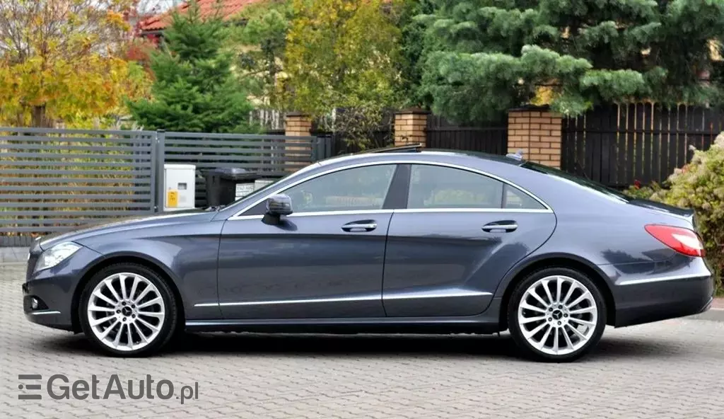 MERCEDES-BENZ CLS 