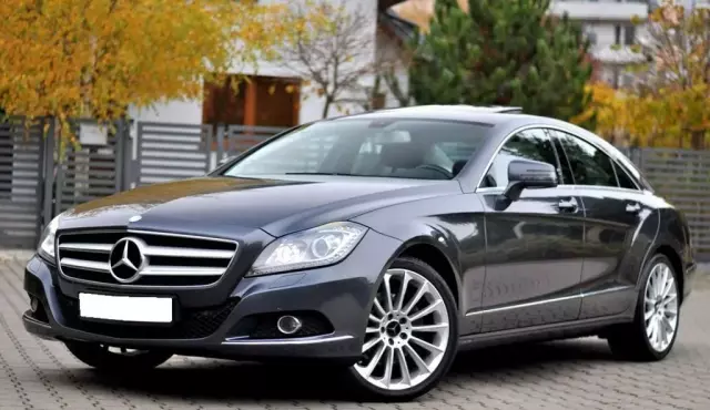 MERCEDES-BENZ CLS 